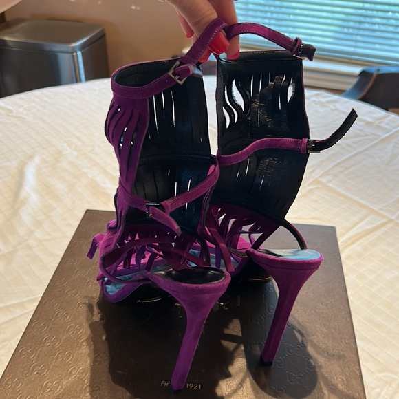 Gucci Becky purple suede sandals with fringe - Picture 4 of 6